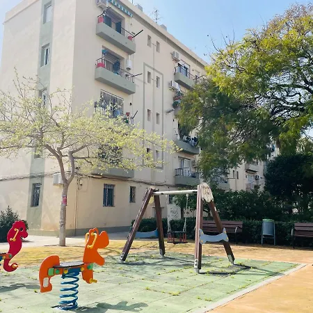 Apartment Cozy 2-bedroom Serviced With Netflix *