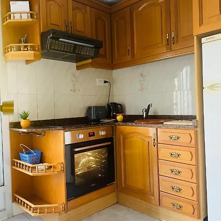 Cozy 2-bedroom Serviced With Netflix Apartment Puerto de Sagunto